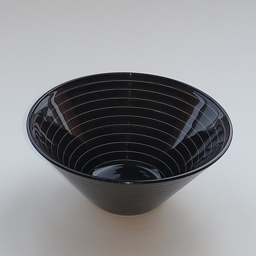 Glasschale schwarz, konisch, schwarz