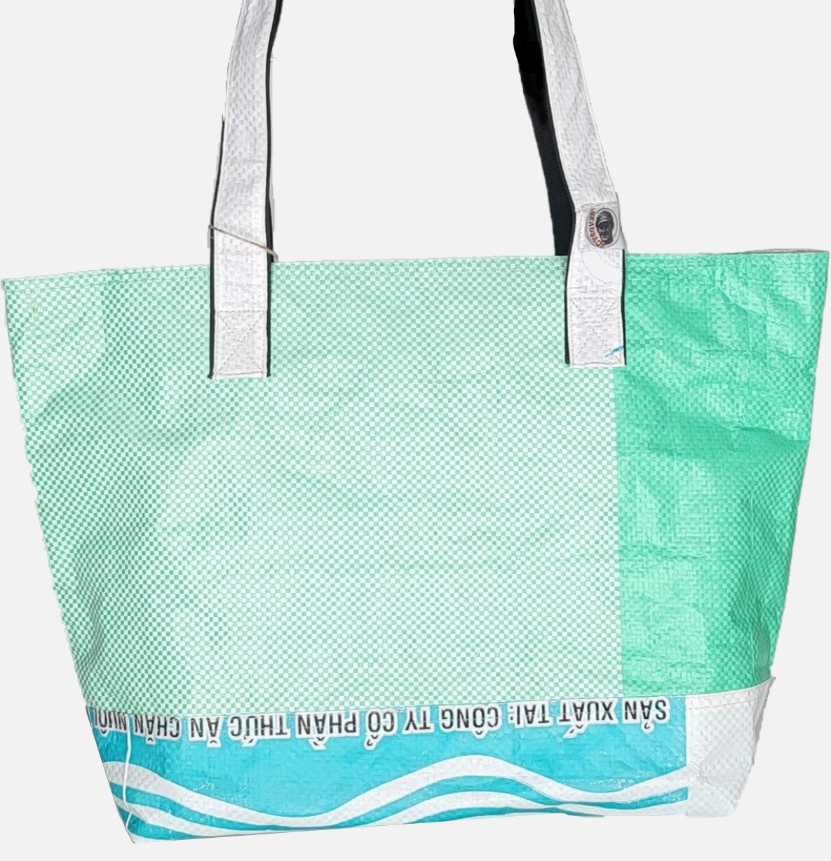 Tragetasche im stylischen Upcycling für Dein Shopping